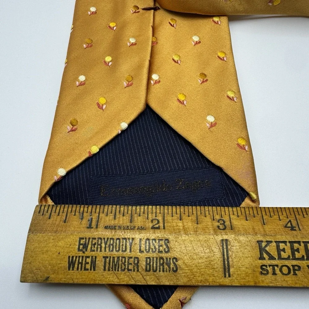 Ermenegildo Zegna‎ Geometric Print Tie 100% Silk Classic Professional